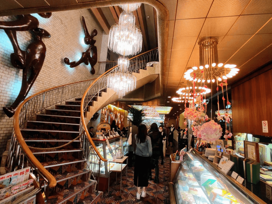 A large winding staircase at Junkissa American in Osaka.
