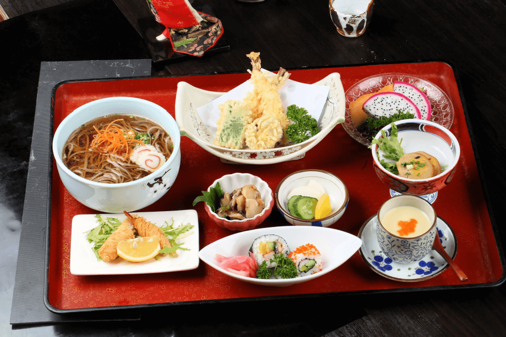 An image of Japanese banquet meals.