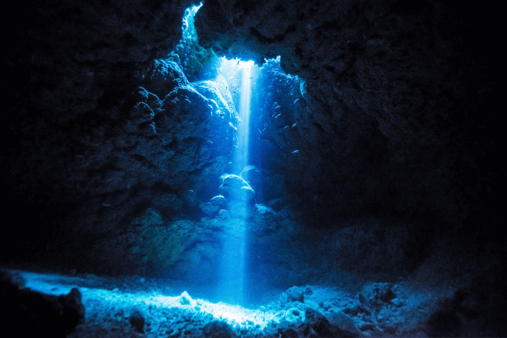 A light pouring down in Blue Cave in Okinawa.