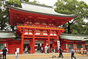The outside of Musashi Ichinomiya Shrine. It's red.