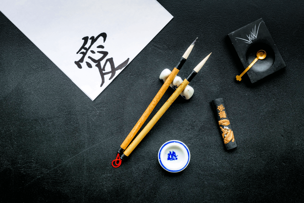 The materials of a Japanese calligraphy kit.