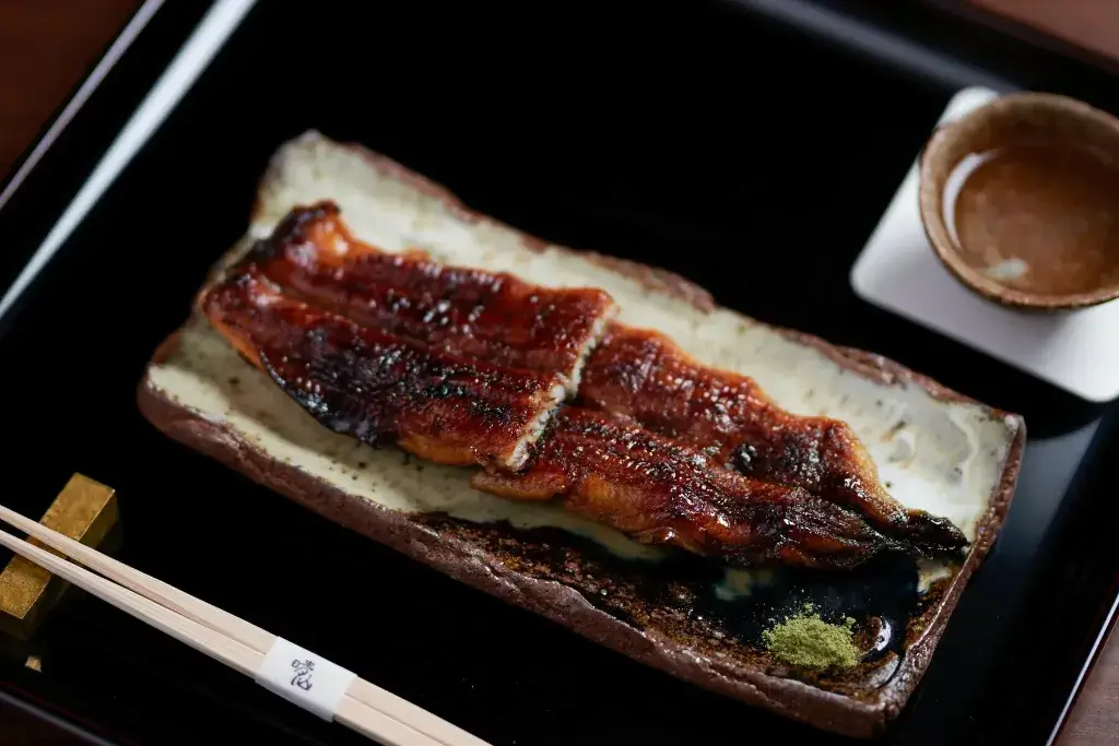 A plate of grilled unagi from SEIZAN.