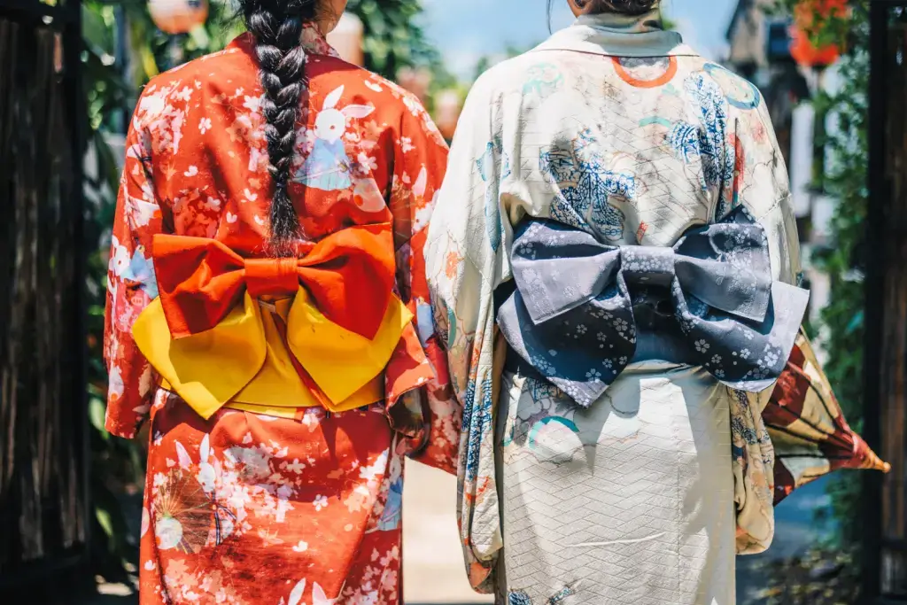 Two women wearing yukata.