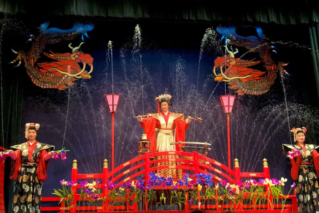 A performance at a theater in Japan which features water magic.