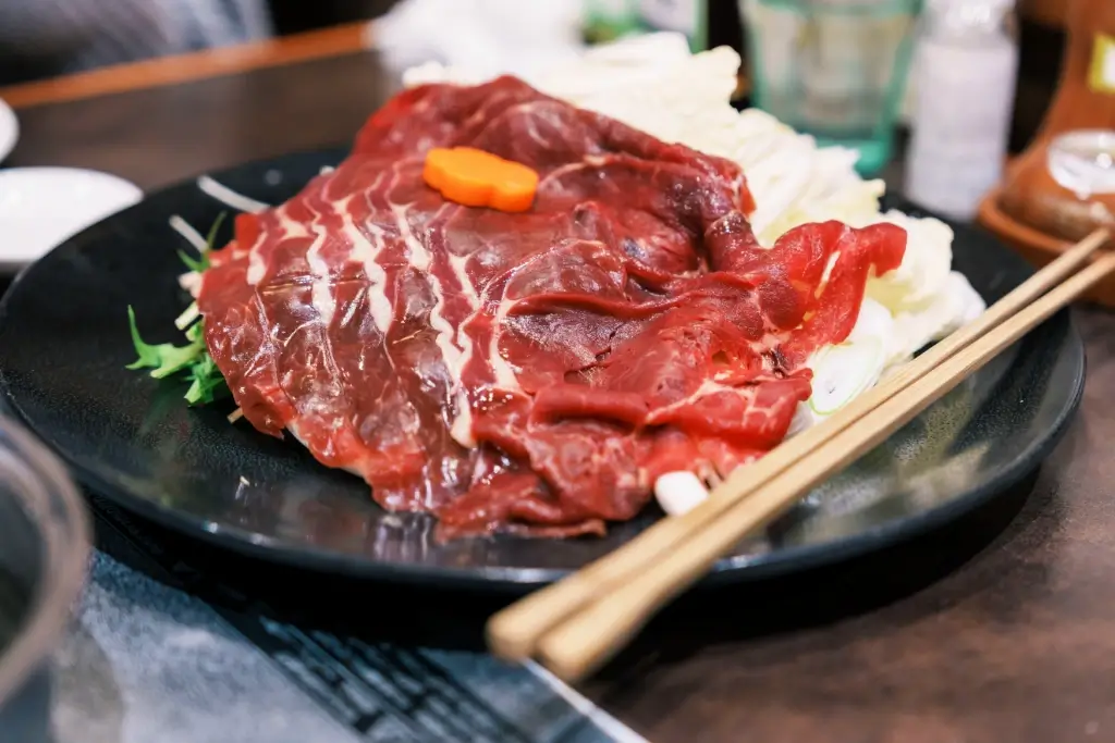 A plate of horse meat.