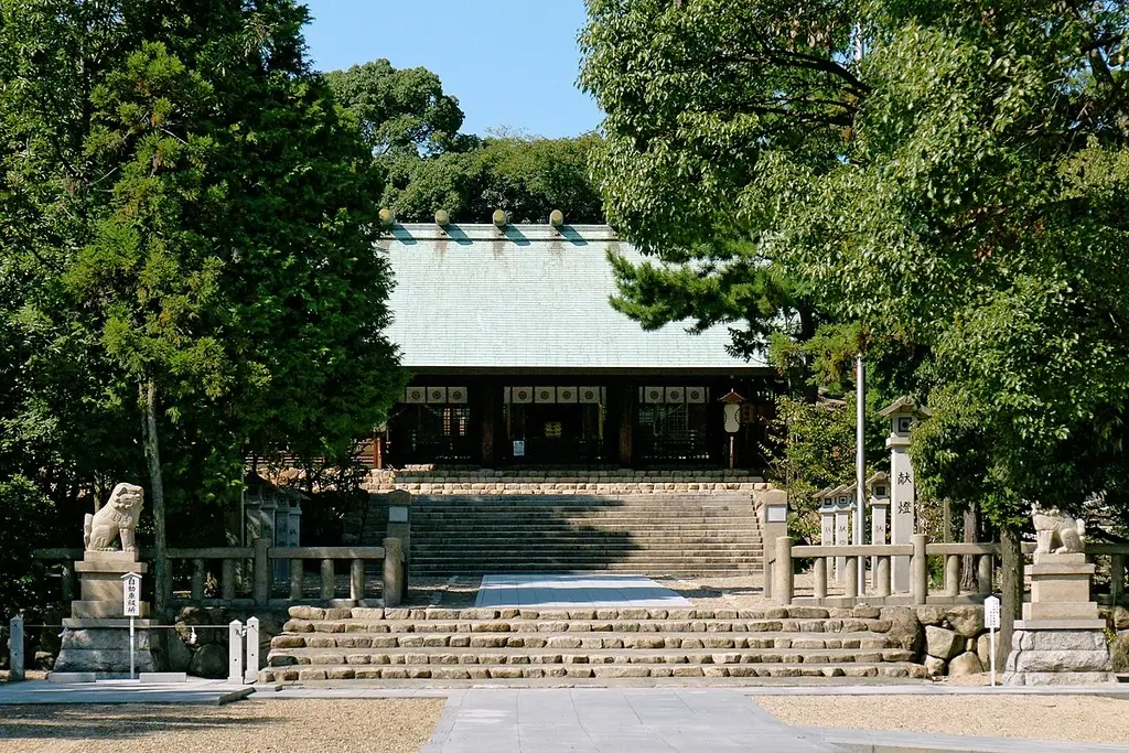 HIrota Shrine during the day time.