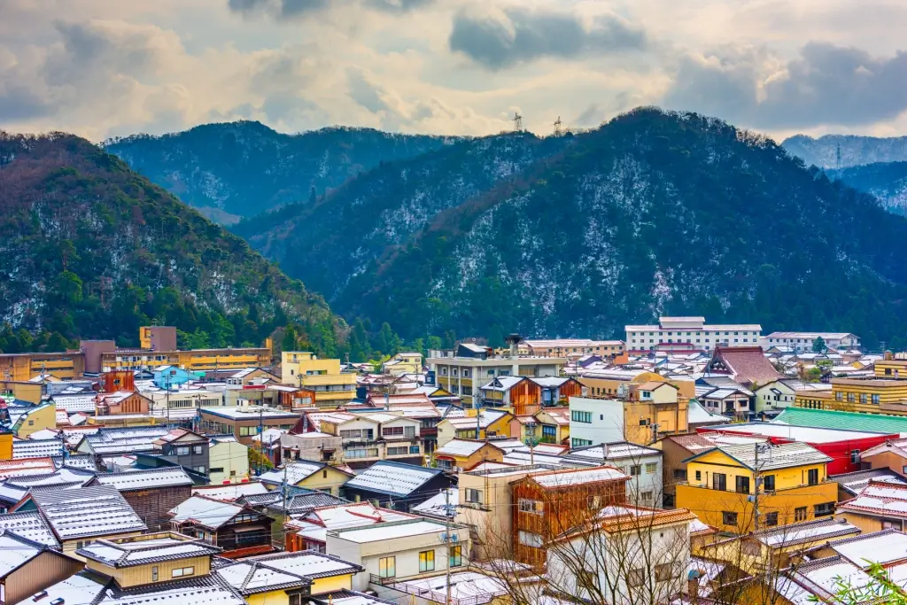 Yamanaka Onsen Town.