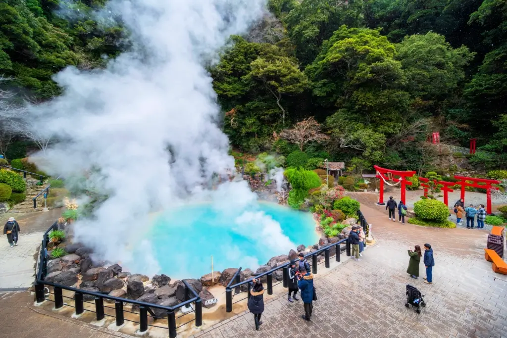 A cerulean blue pool in Kamado Jigoku in Beppu.