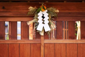 A New Year's wreath on a front door for the holiday spectacular.