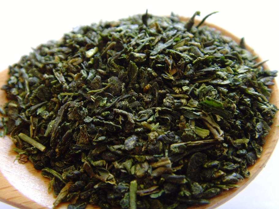 A plate of mecha tea leaves.