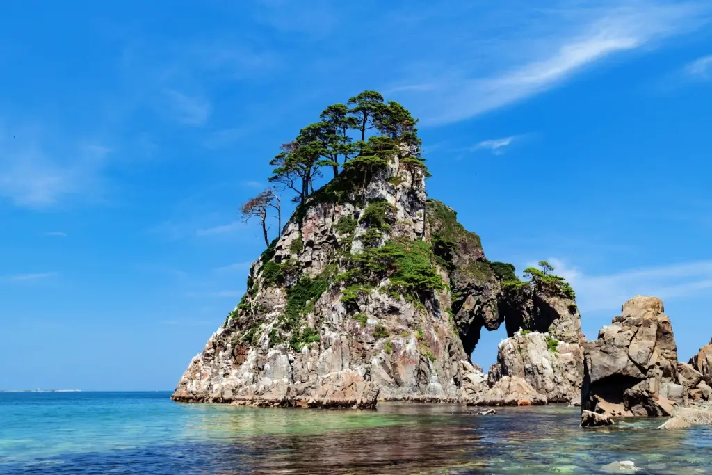 Tsurigane Cave in Iwate Prefecture.