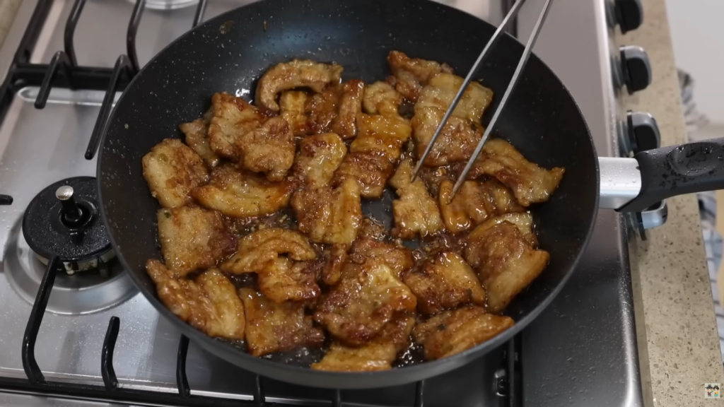 Step-by-step guide to cooking Soy-Glazed Pork Belly Rice Bowl